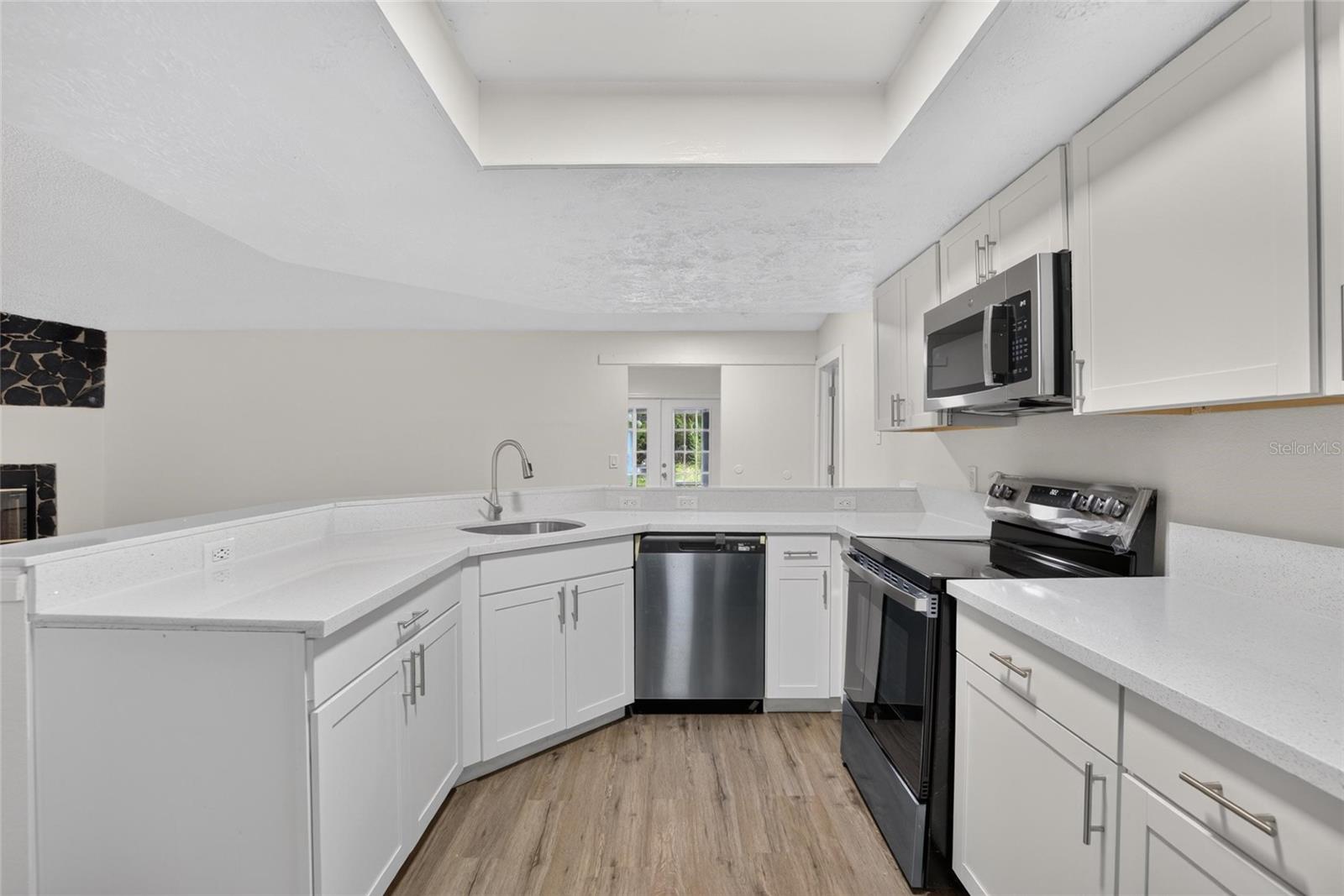 27526 GREEN WILLOW RUN — photo 17
