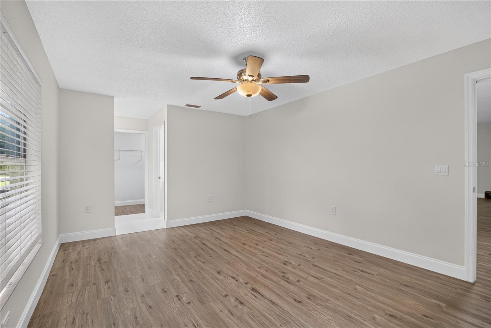 27526 GREEN WILLOW RUN — photo 38
