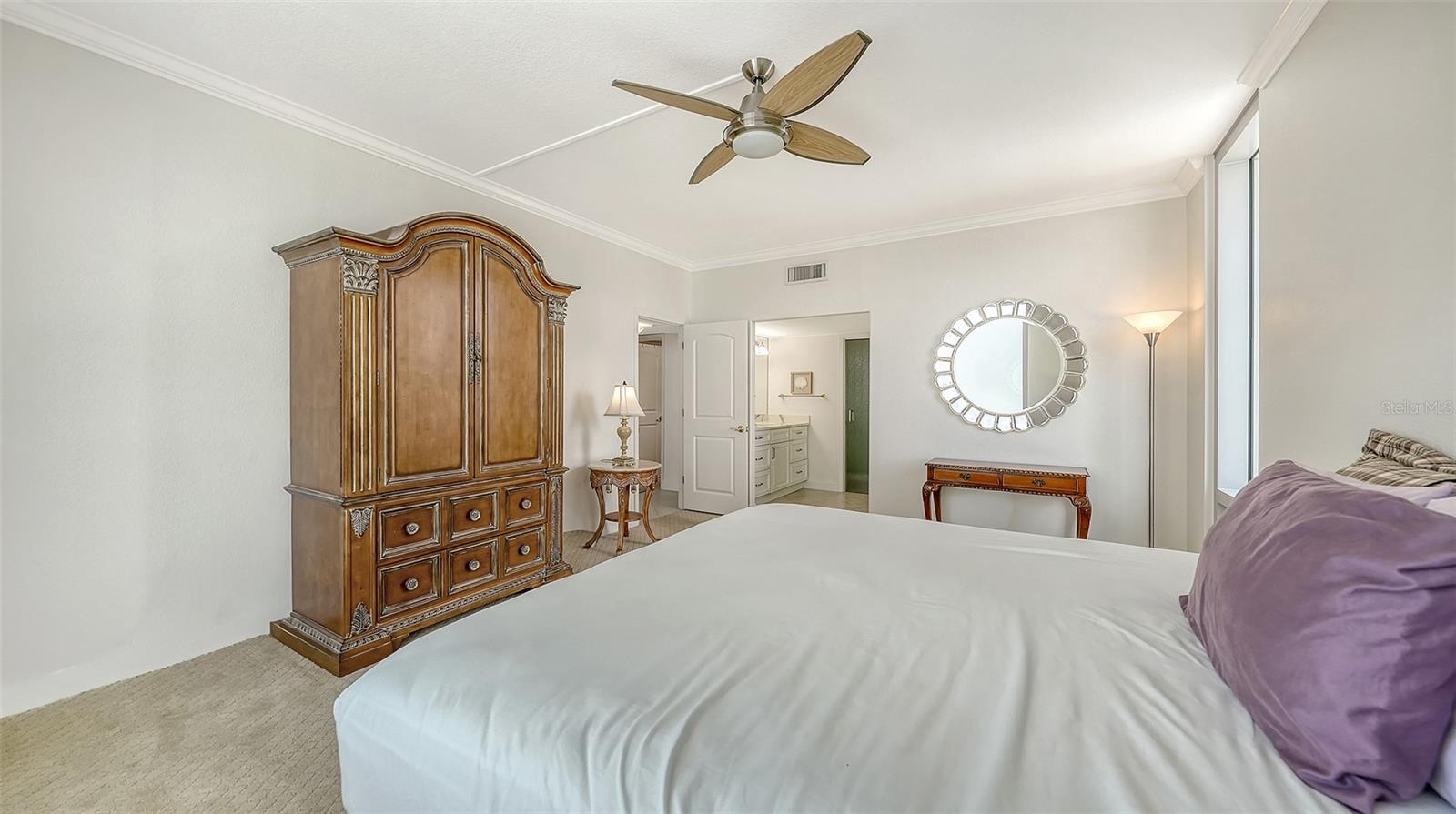 1111 N GULFSTREAM AVE #PH-C — photo 24