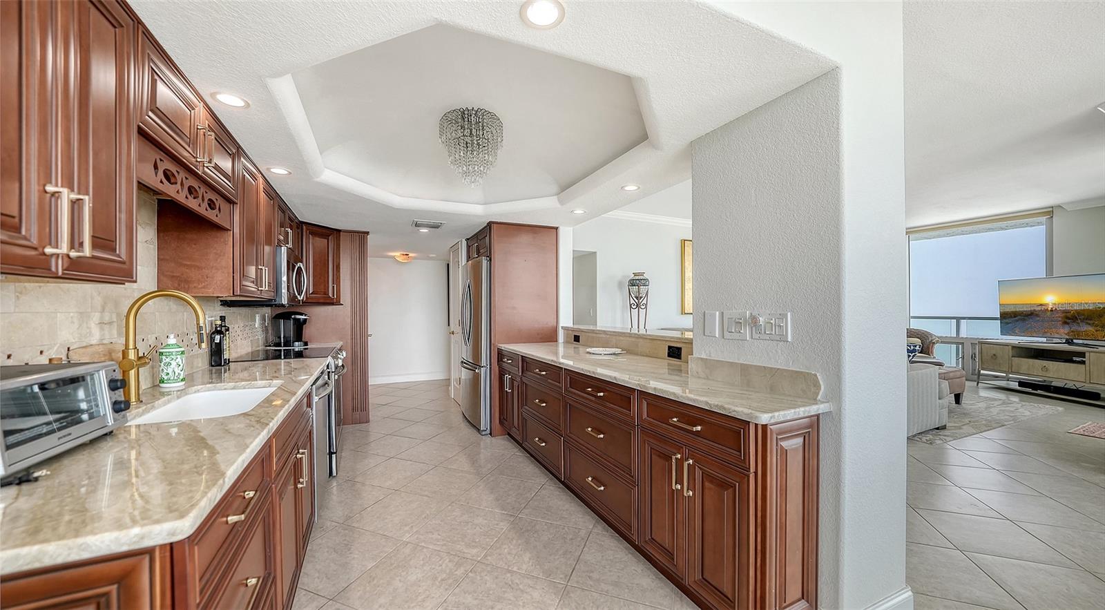 1111 N GULFSTREAM AVE #PH-C — photo 22