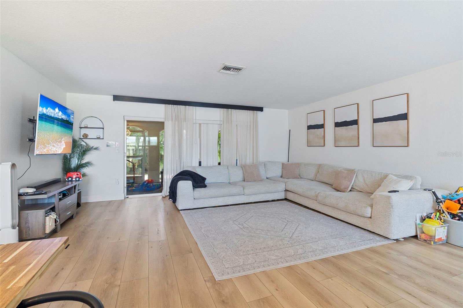 5776 AUGUSTA CIR — photo 9