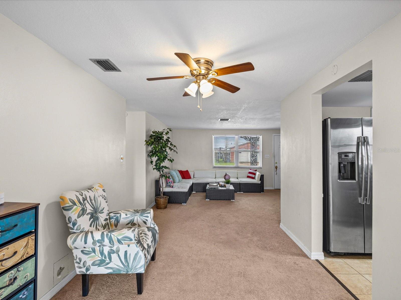 1023 VIKING DR — photo 9