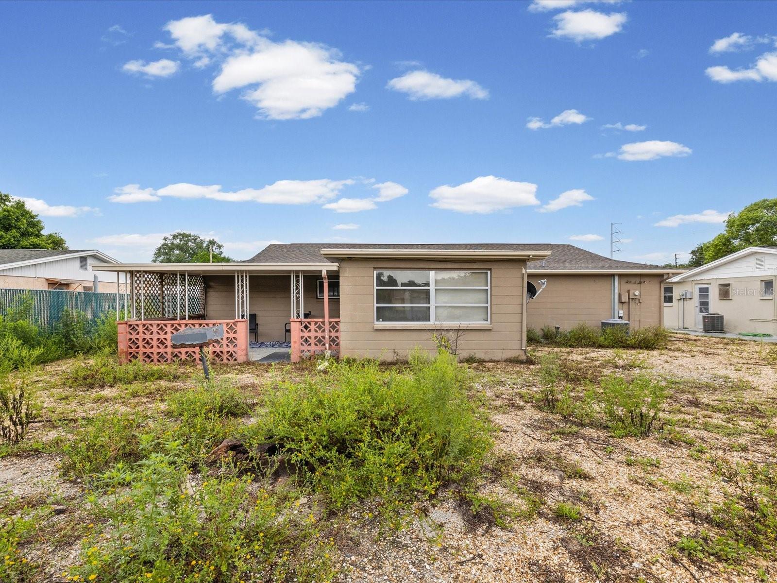 1023 VIKING DR — photo 24