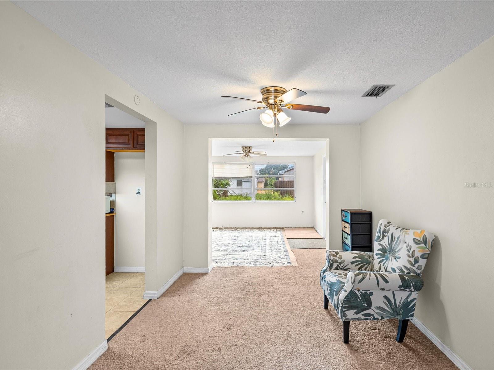 1023 VIKING DR — photo 8