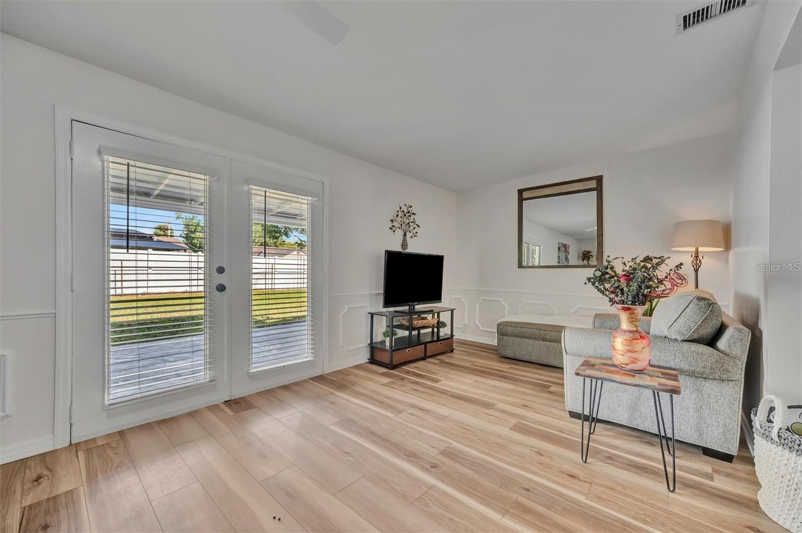 6209 FLAMINGO DR — photo 19