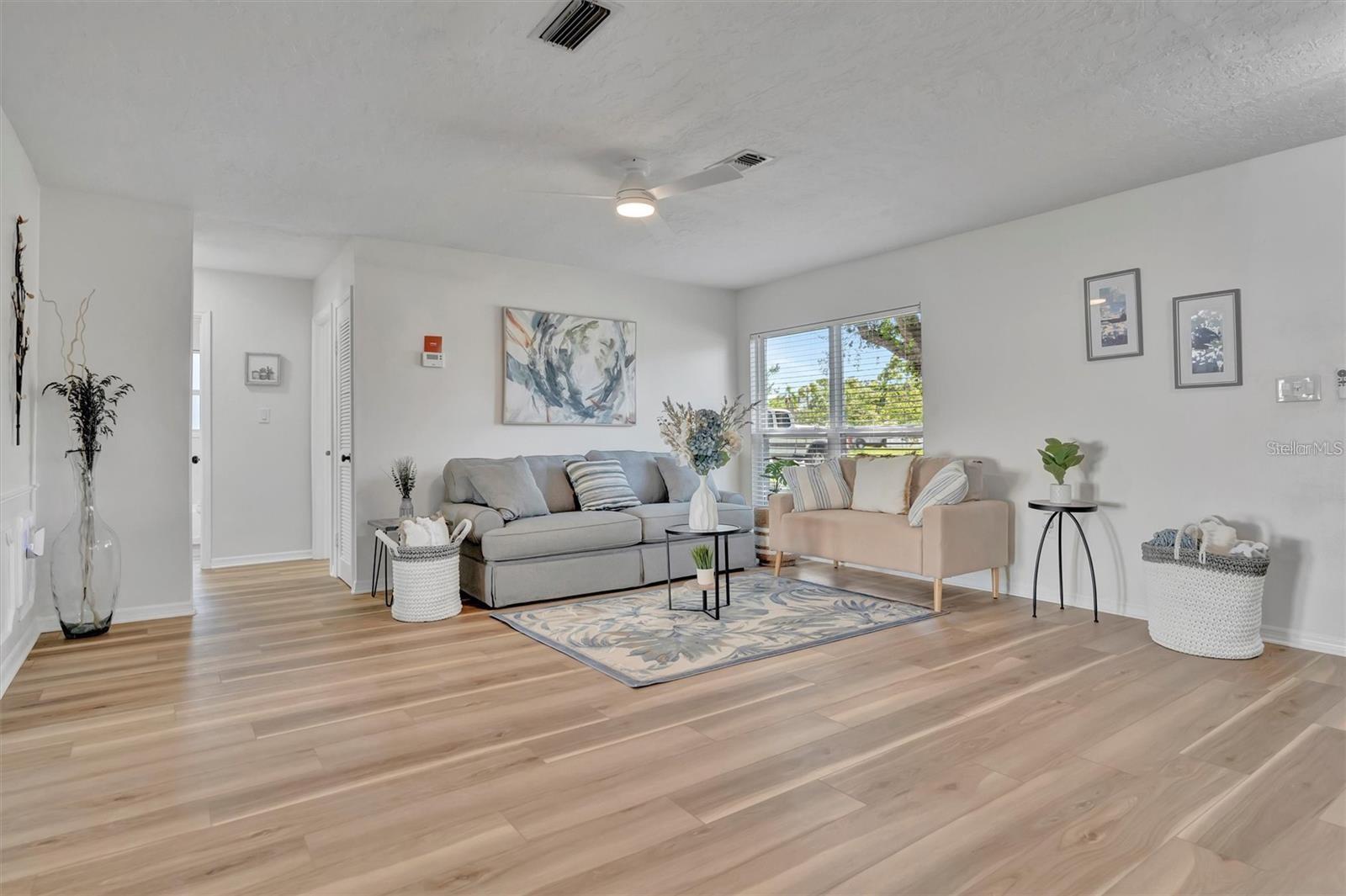 6209 FLAMINGO DR — photo 6