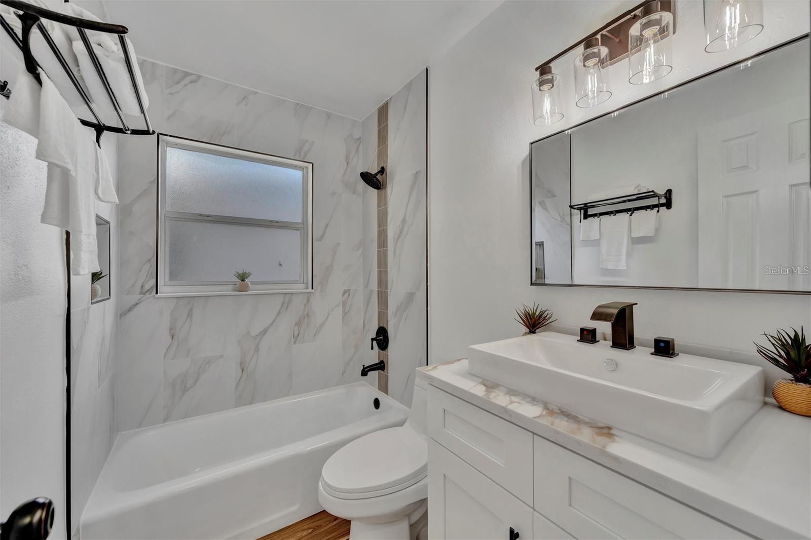 6209 FLAMINGO DR — photo 32