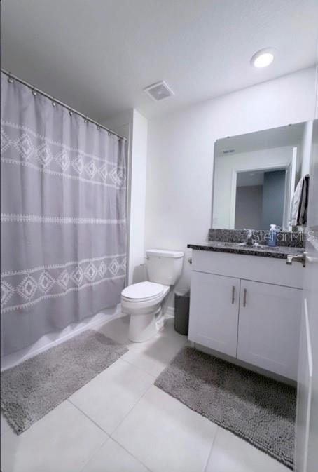6047 ACARA LN — photo 13
