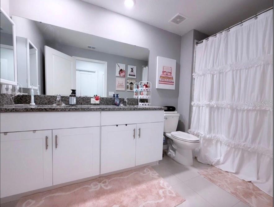 6047 ACARA LN — photo 10