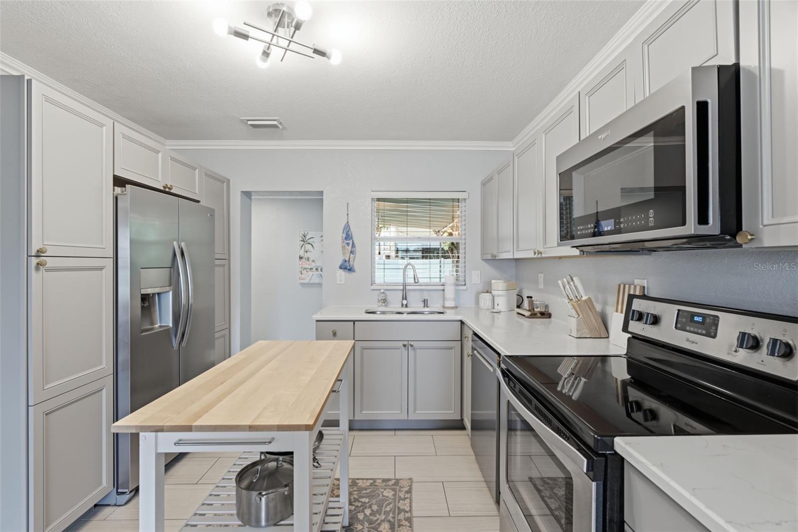 2918 W ELLIS DR — photo 11