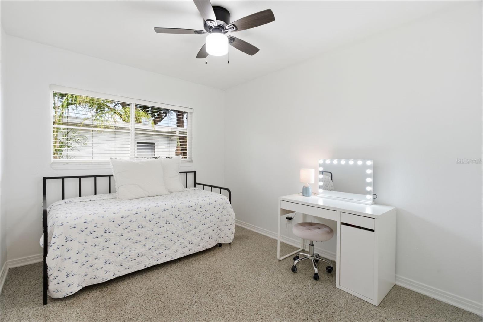 2918 W ELLIS DR — photo 20
