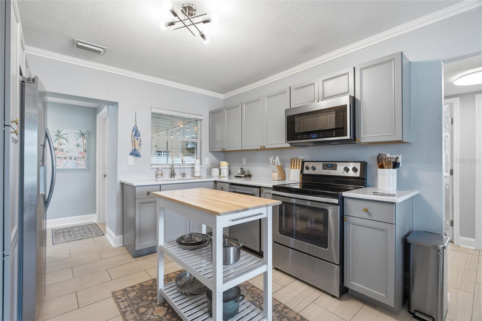 2918 W ELLIS DR — photo 8