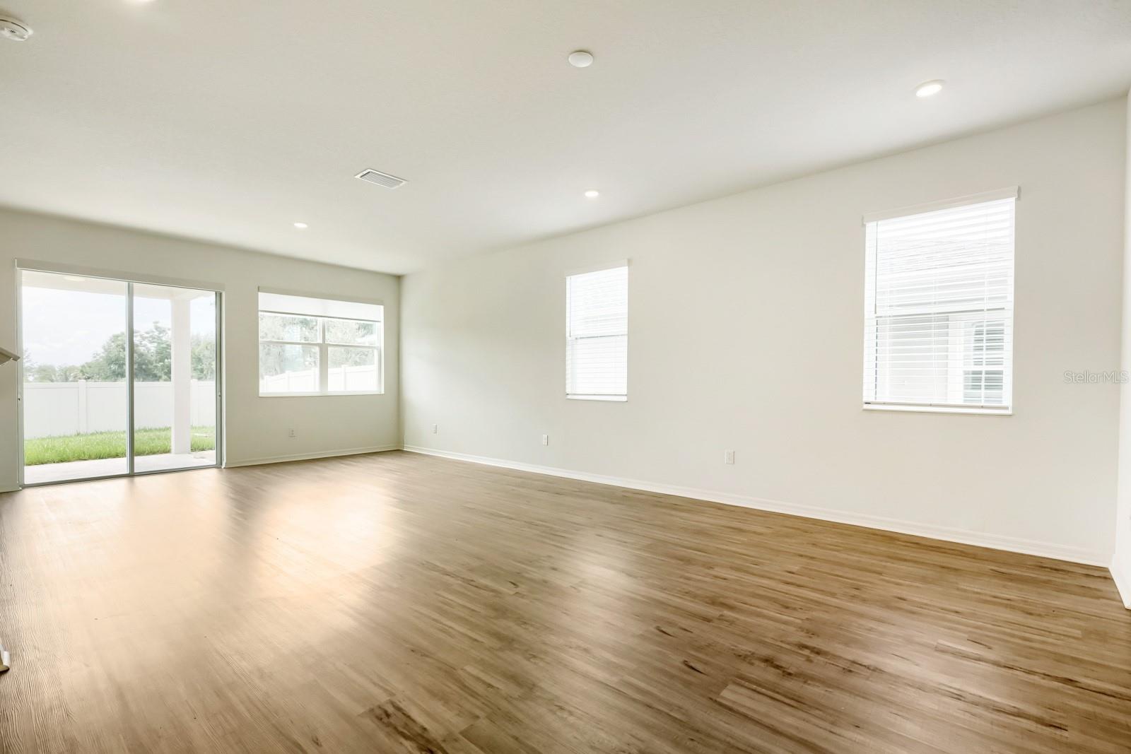 37434 YUKON DR — photo 3