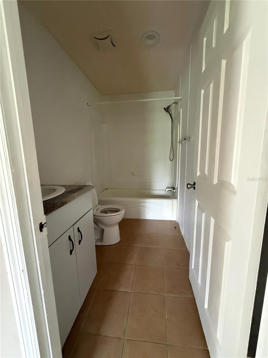 16036 BOSLEY DR — photo 19