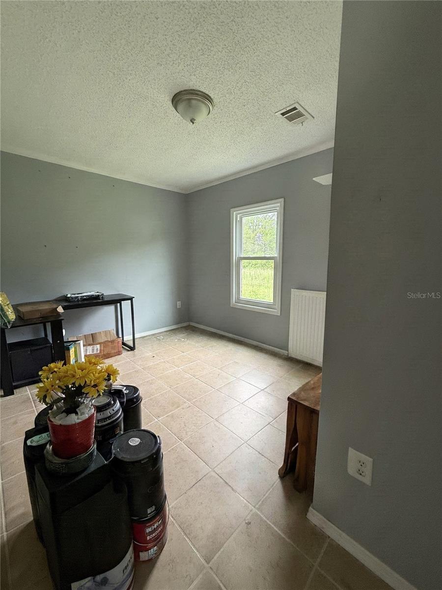 16036 BOSLEY DR — photo 18