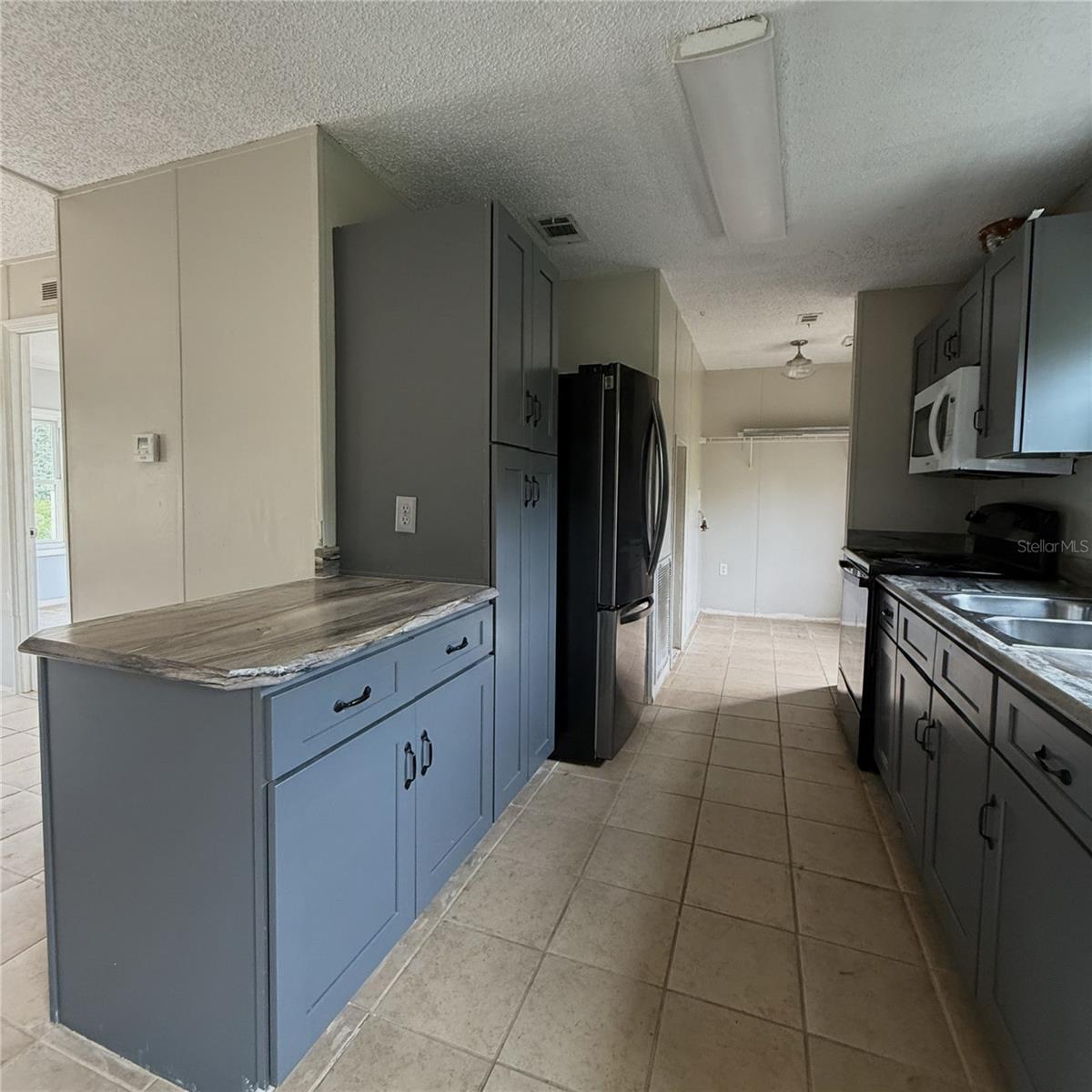 16036 BOSLEY DR — photo 7