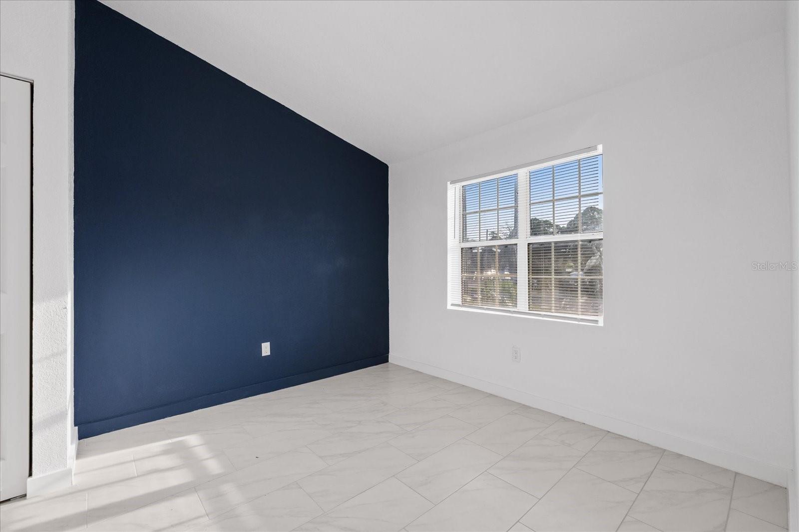8711 N RIVER FOREST CIR — photo 26
