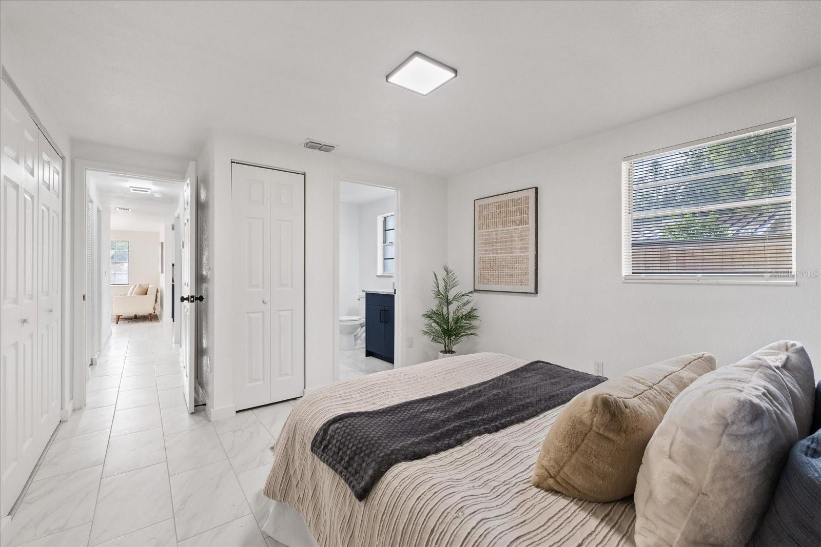 8711 N RIVER FOREST CIR — photo 23