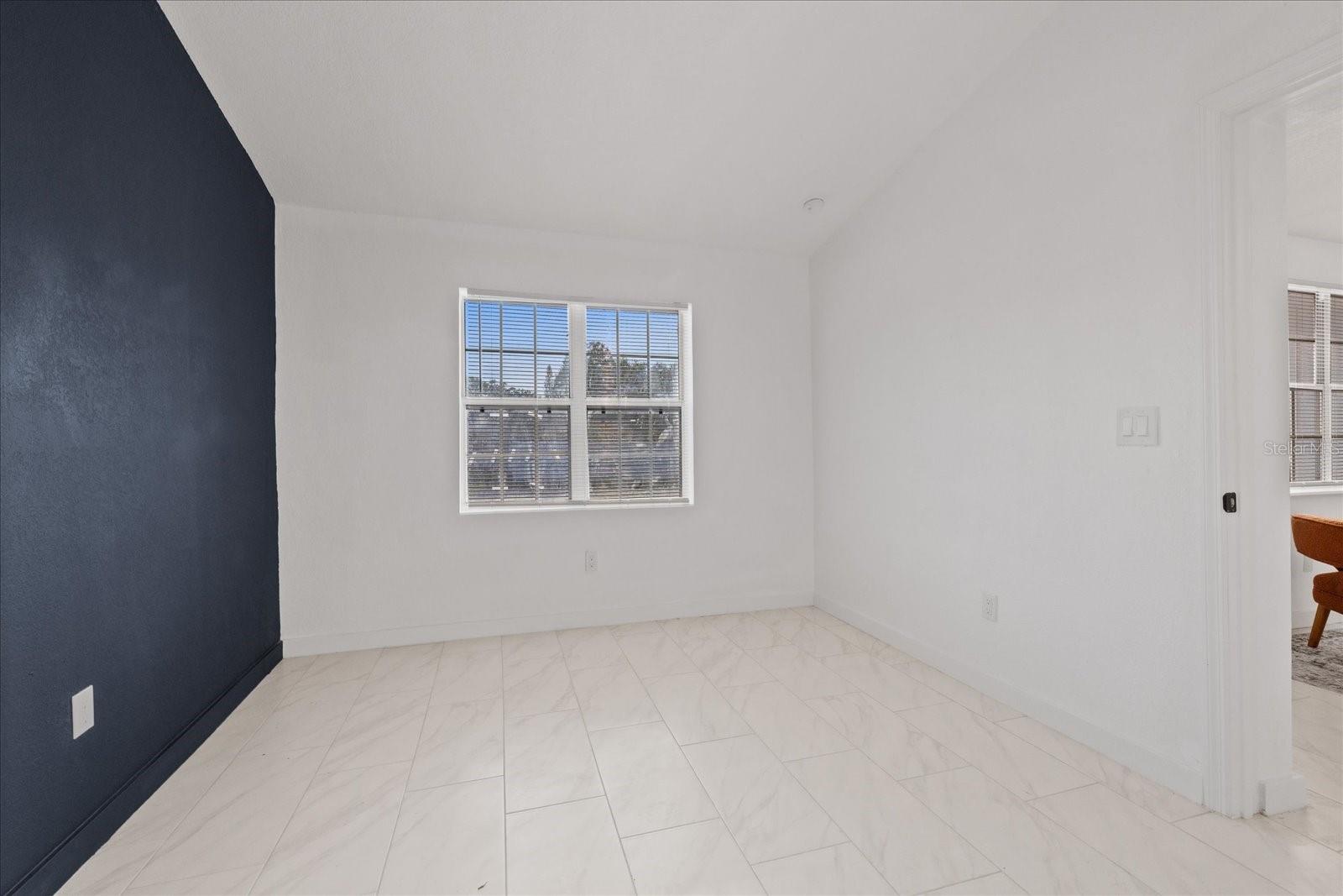 8711 N RIVER FOREST CIR — photo 27