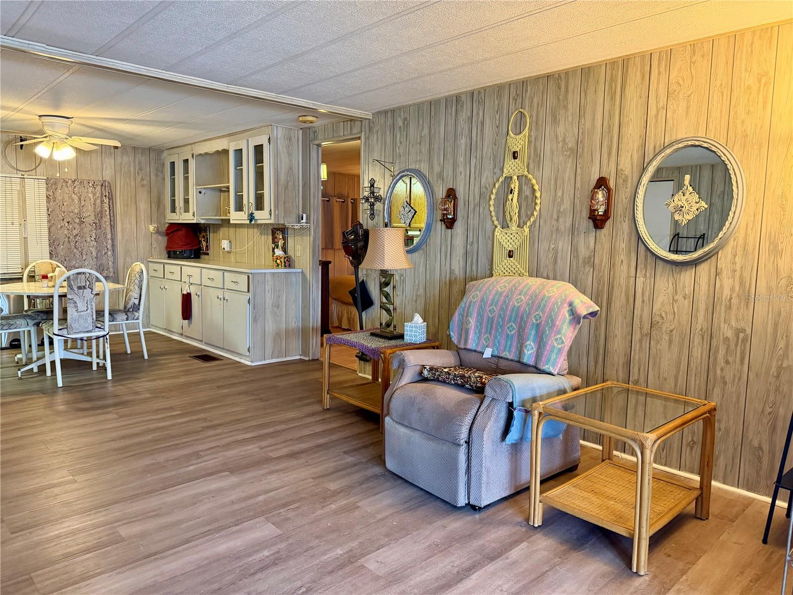 5301 ALGERIA CT — photo 4
