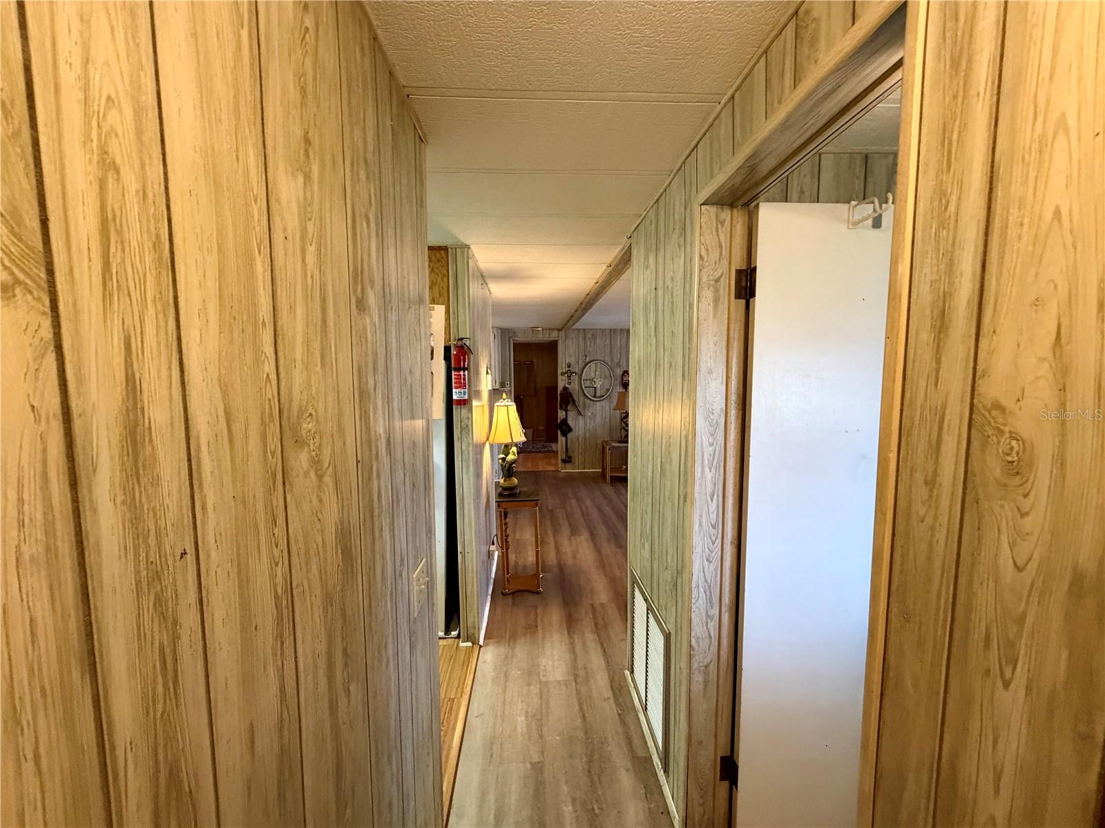 5301 ALGERIA CT — photo 24