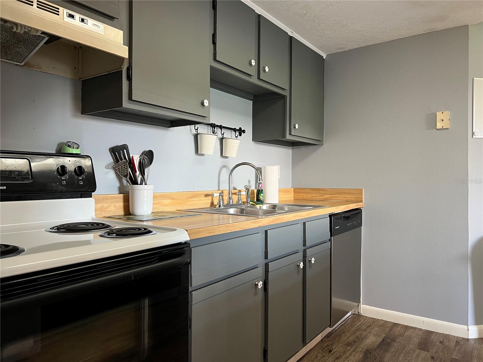 5026 WATER OAK DR #208 — photo 17