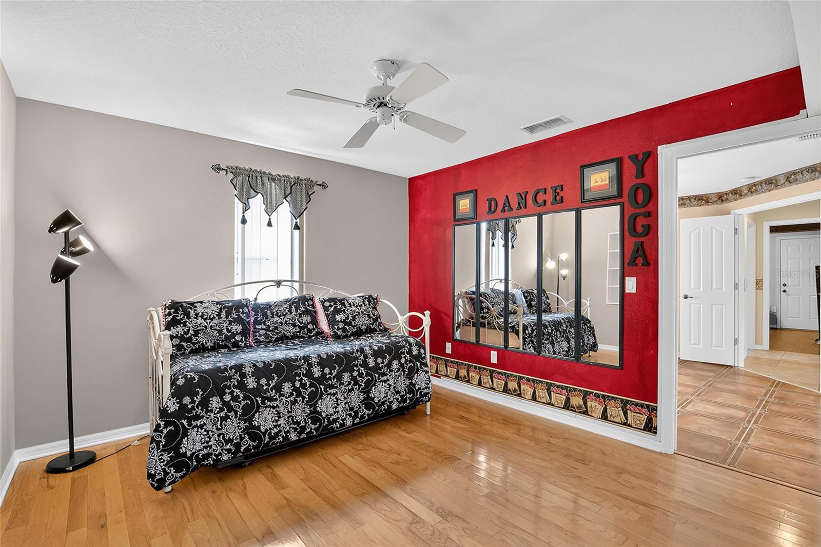 22523 WILLOW LAKES DR — photo 38
