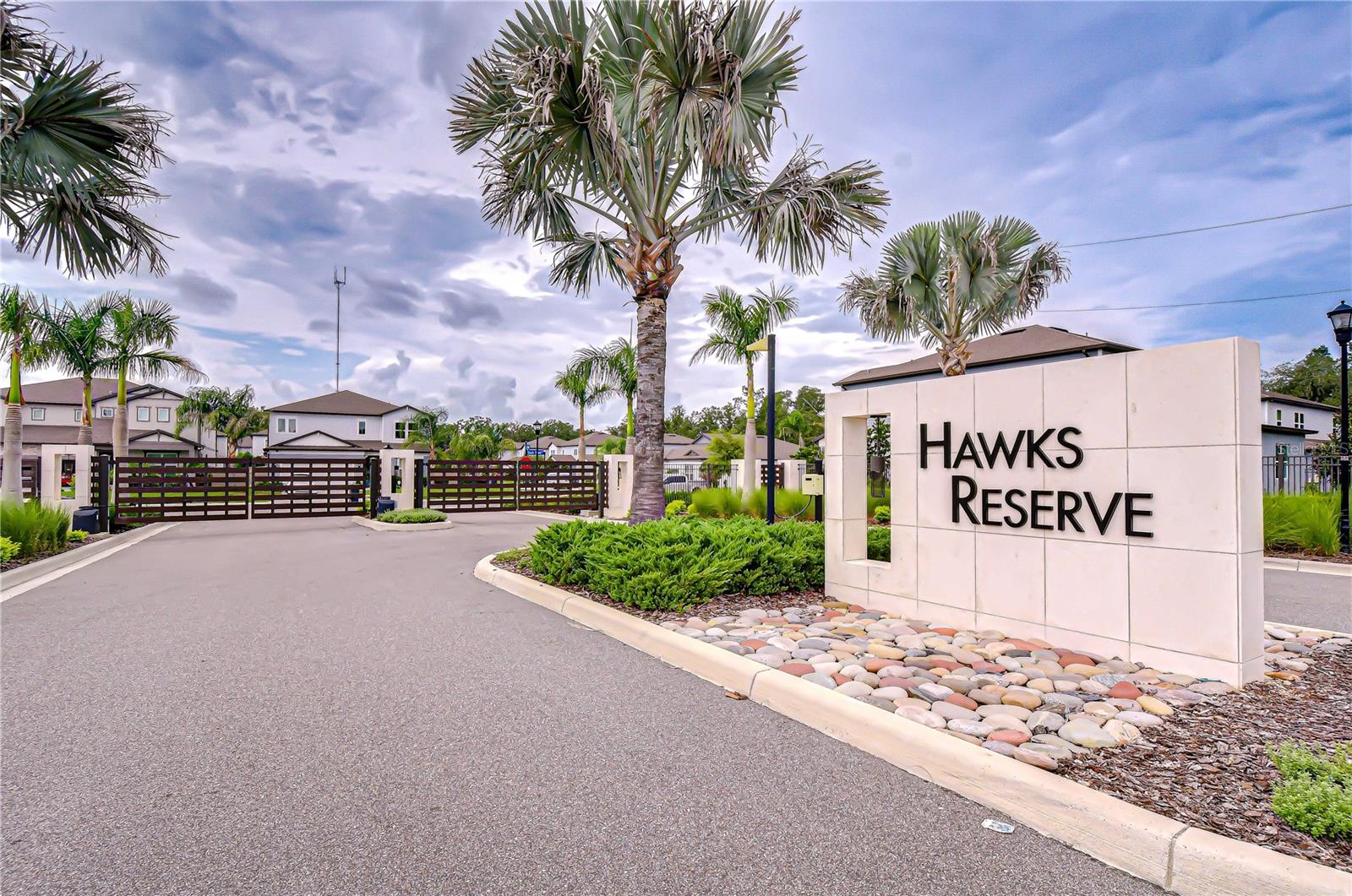 13857 SHARP HAWK DR — photo 36
