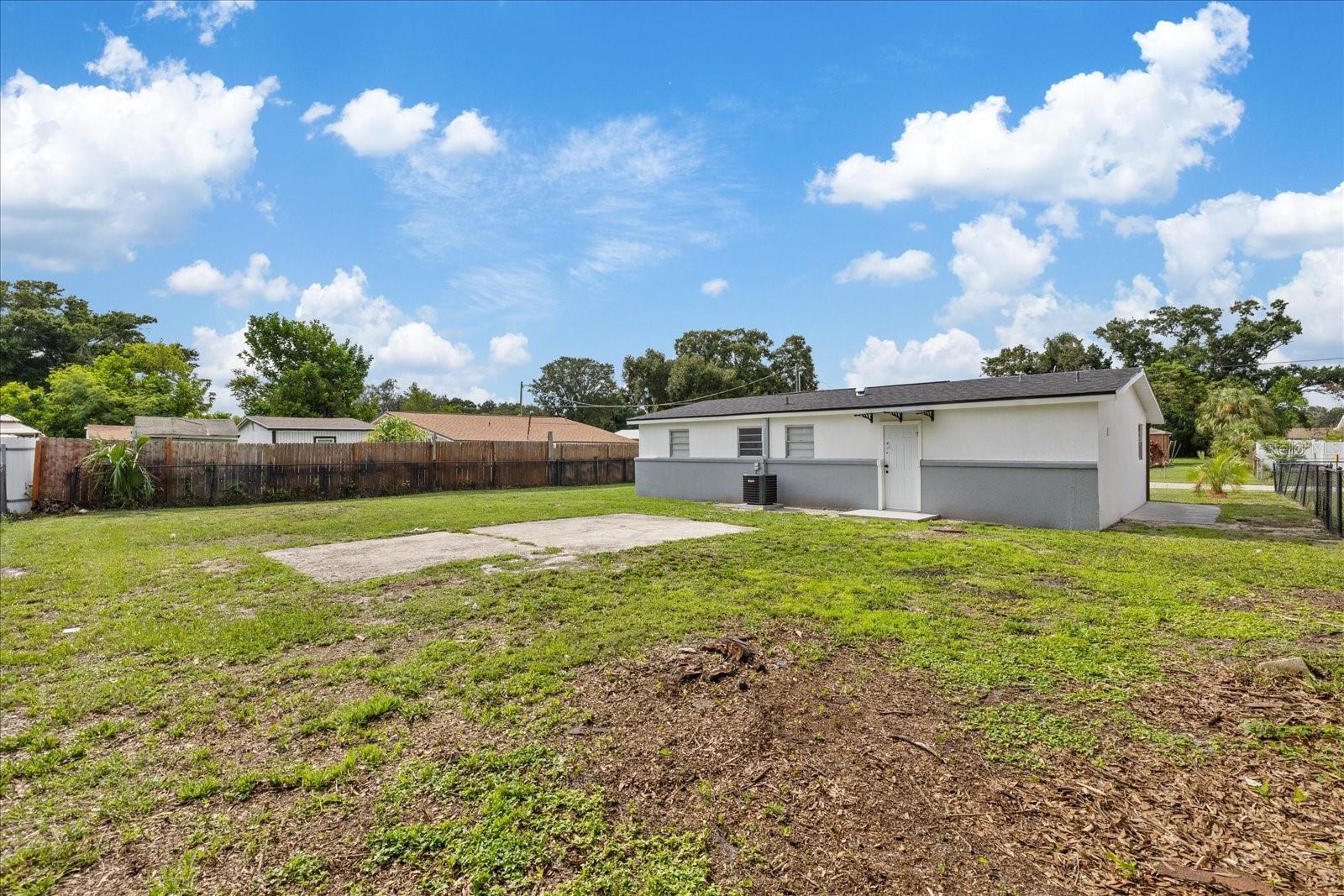8303 BAHIA AVE — photo 8
