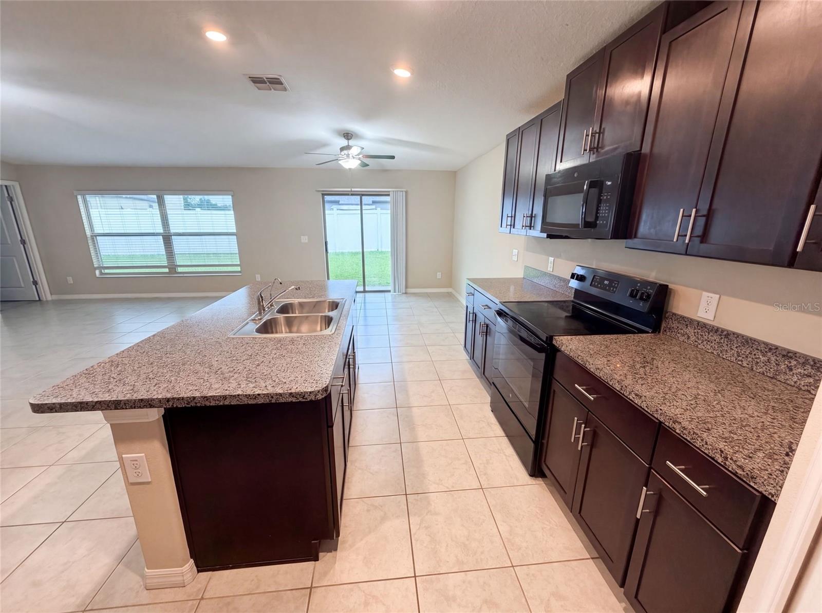 39693 HARVEST CREEK LN — photo 8