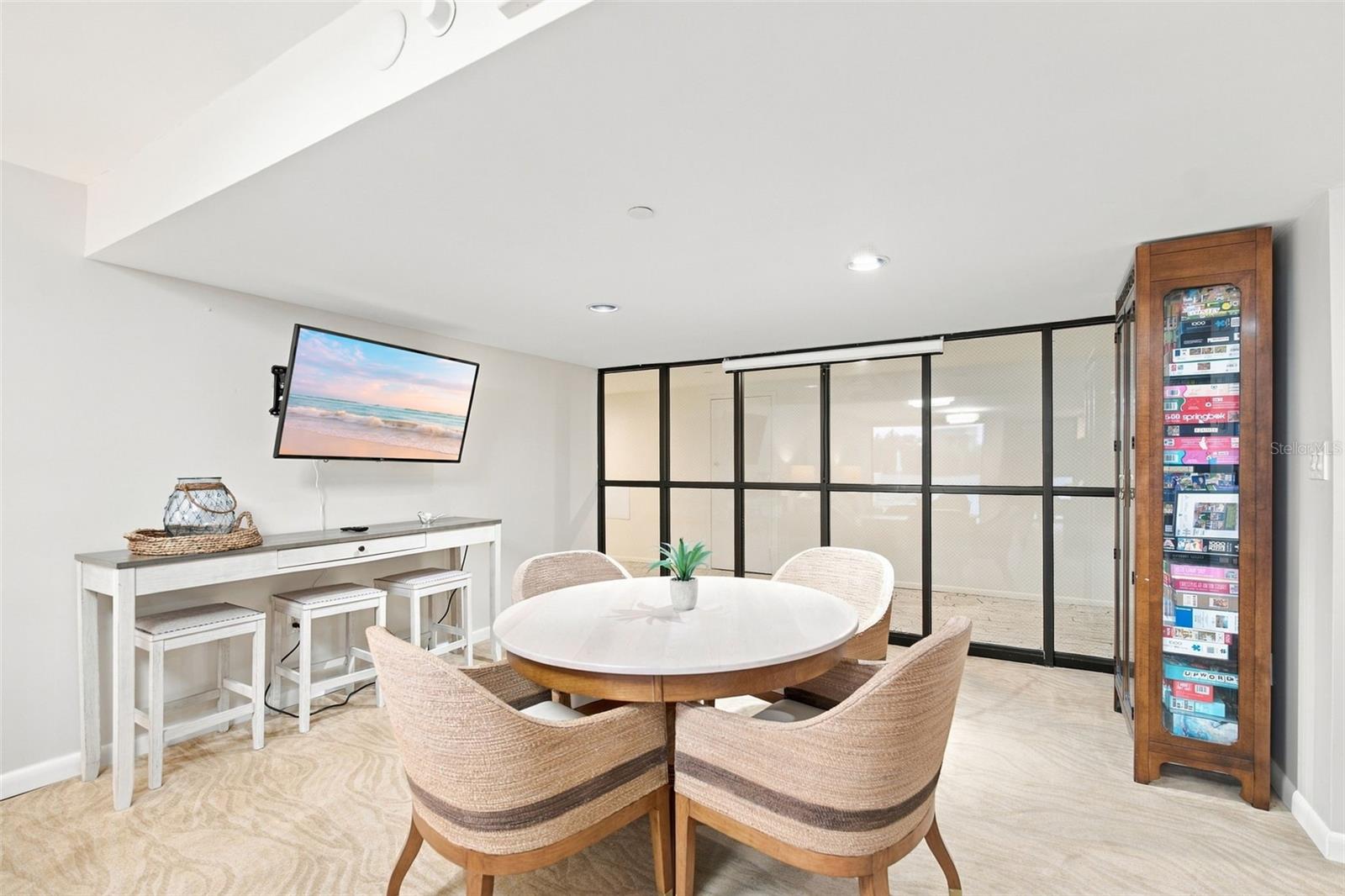 707 S GULFSTREAM AVE #207 — photo 39