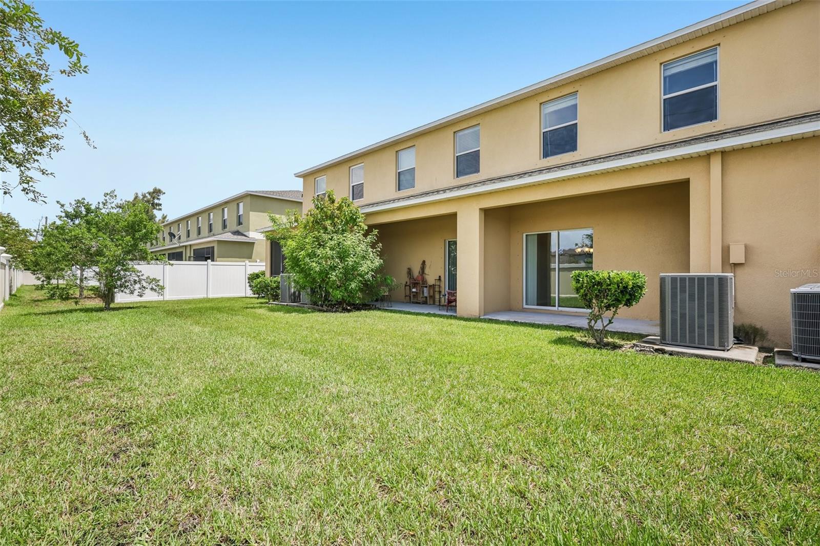 2246 GOLDEN FALCON DR — photo 27