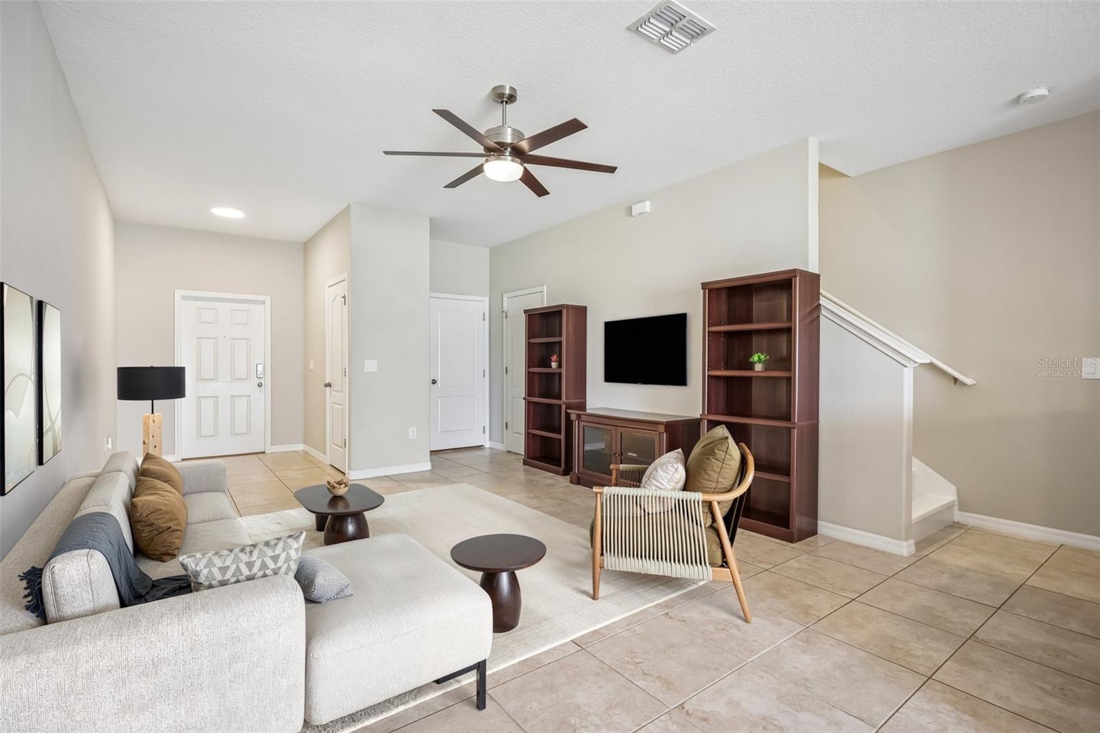 2246 GOLDEN FALCON DR — photo 4