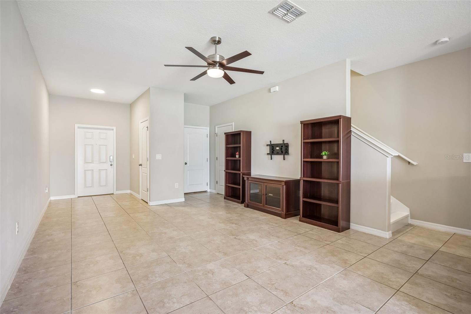 2246 GOLDEN FALCON DR — photo 5