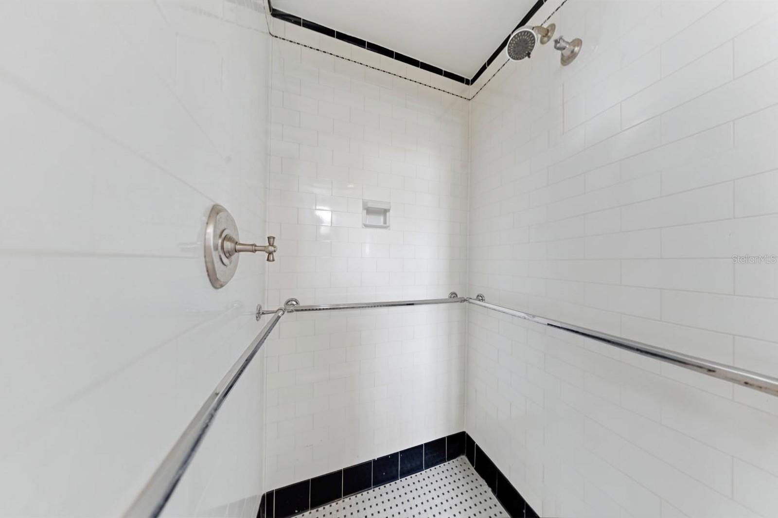 403 MAGNOLIA DR — photo 45