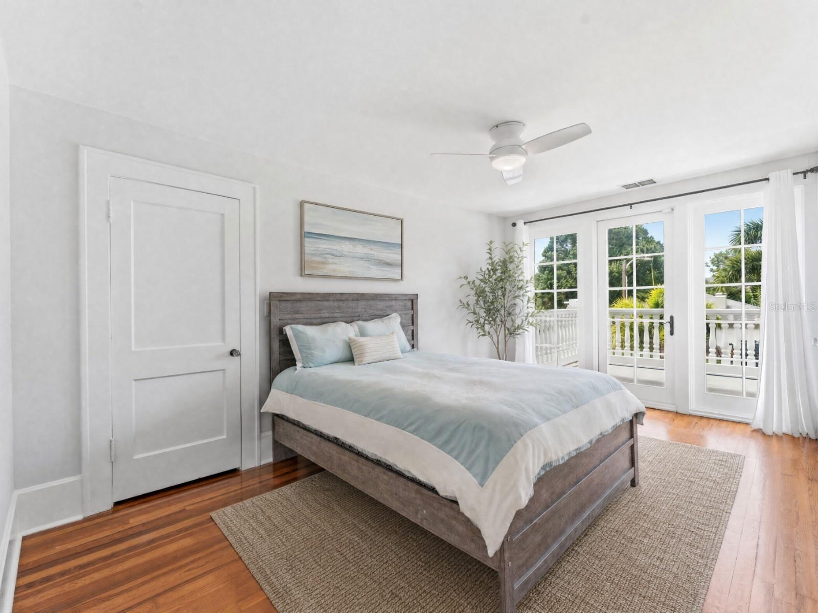 403 MAGNOLIA DR — photo 42