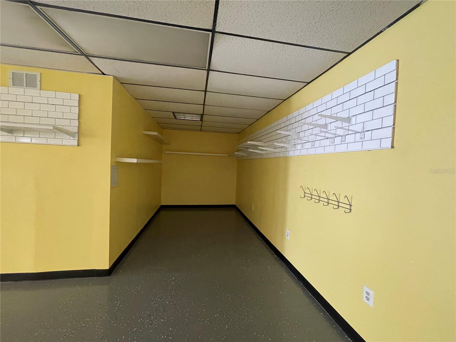 7127 US HIGHWAY 19 — photo 11