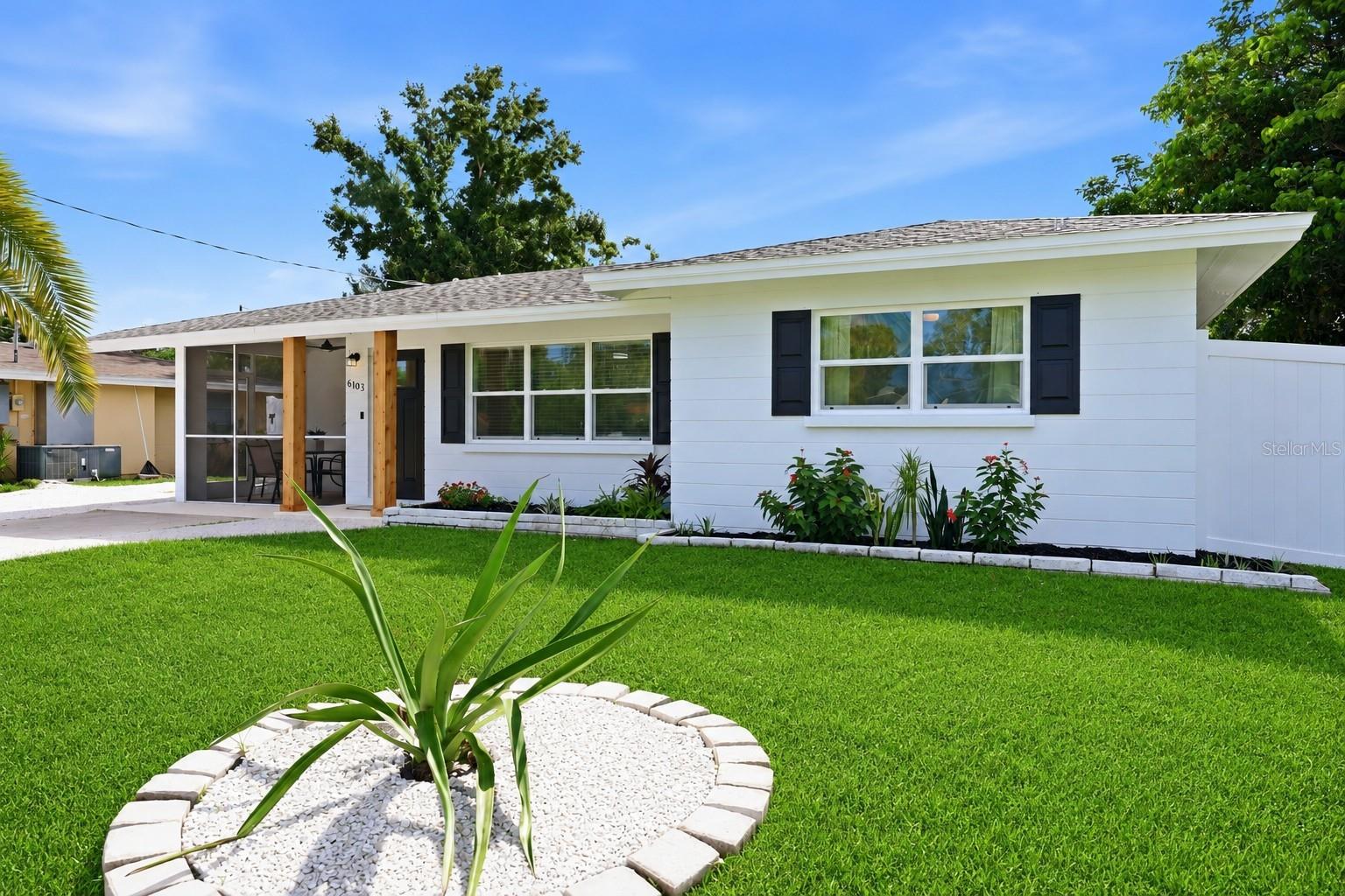 6103 CARLTON AVE — photo 39