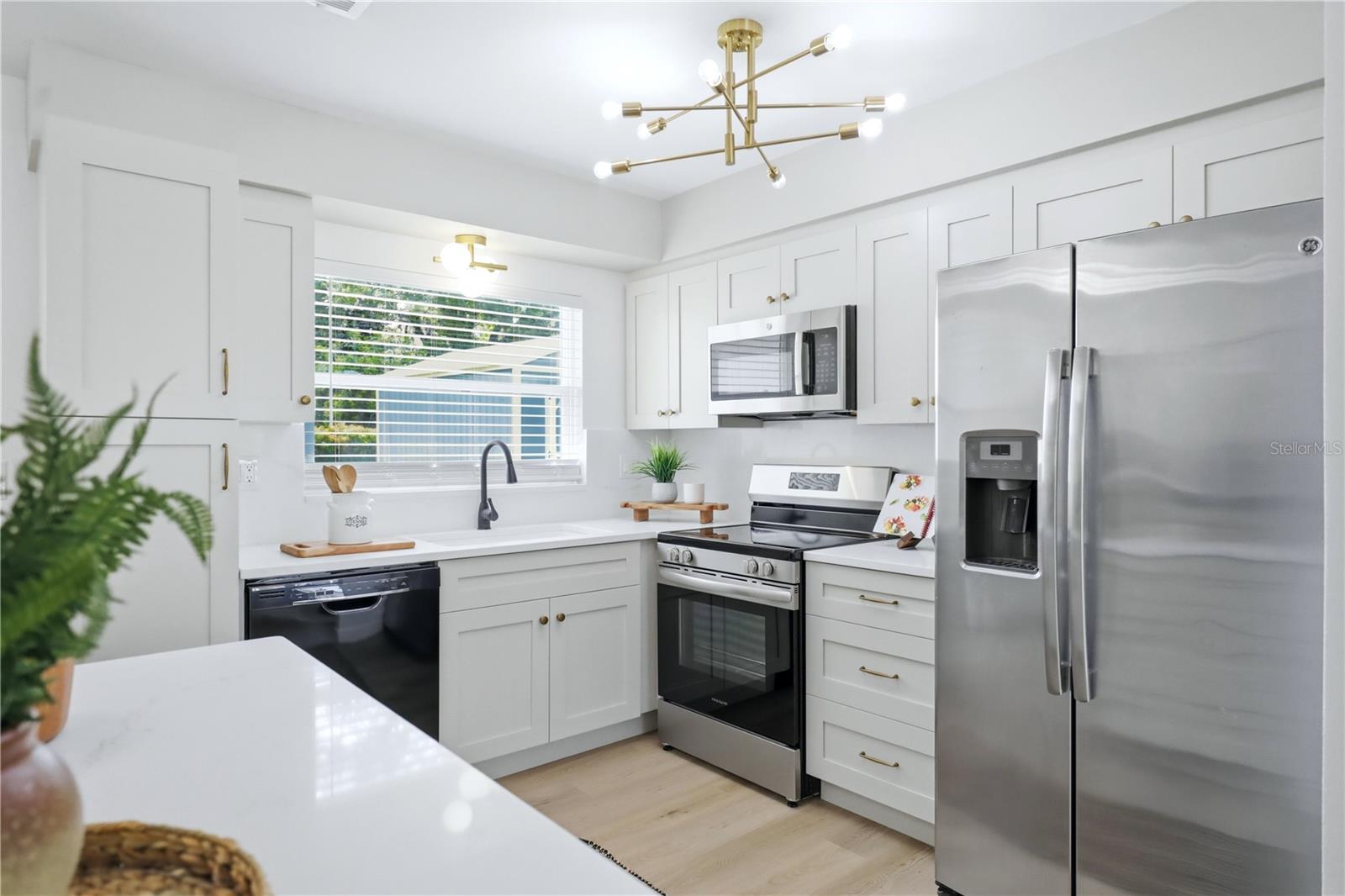 6103 CARLTON AVE — photo 5