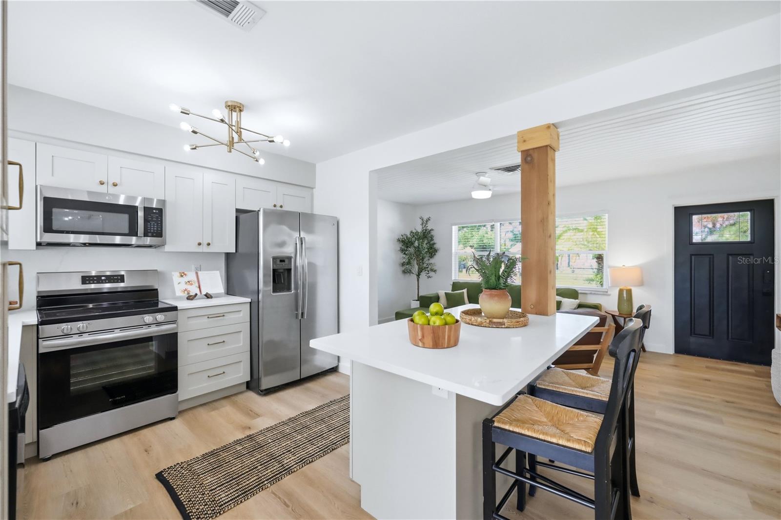 6103 CARLTON AVE — photo 15