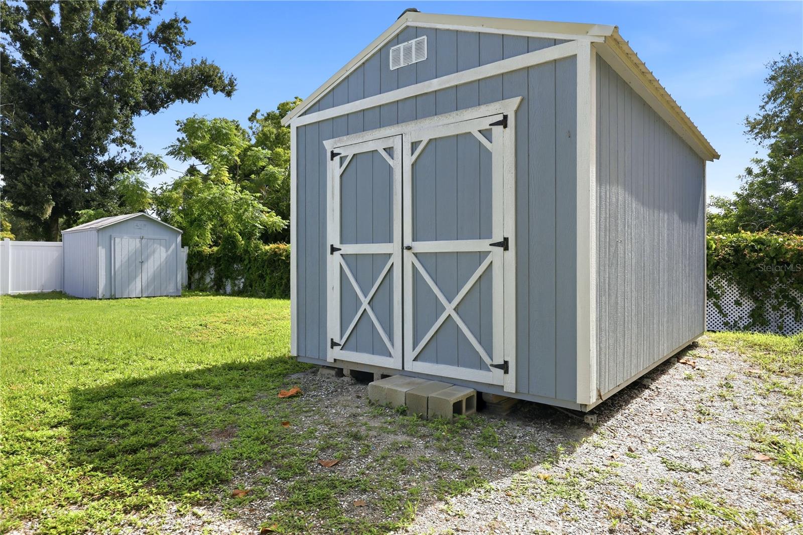 6103 CARLTON AVE — photo 30