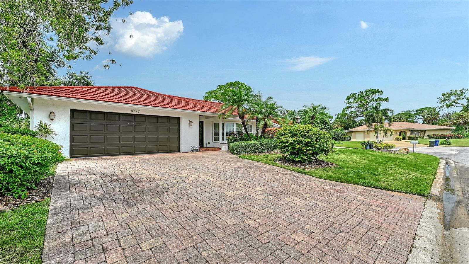 4777 OVERBURY PL — photo 3
