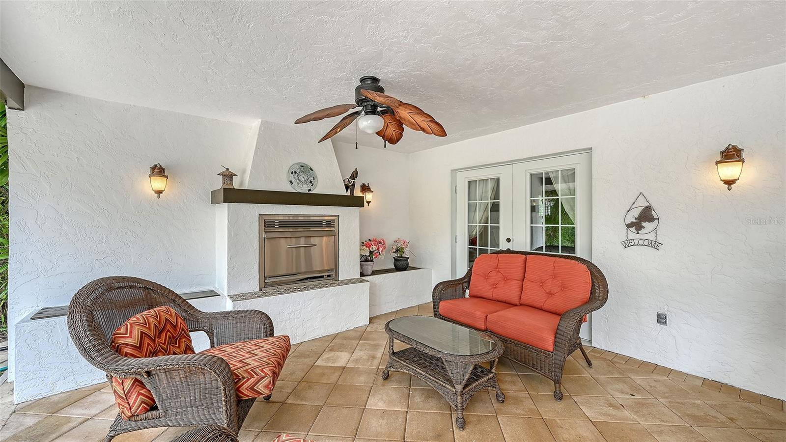 4777 OVERBURY PL — photo 39
