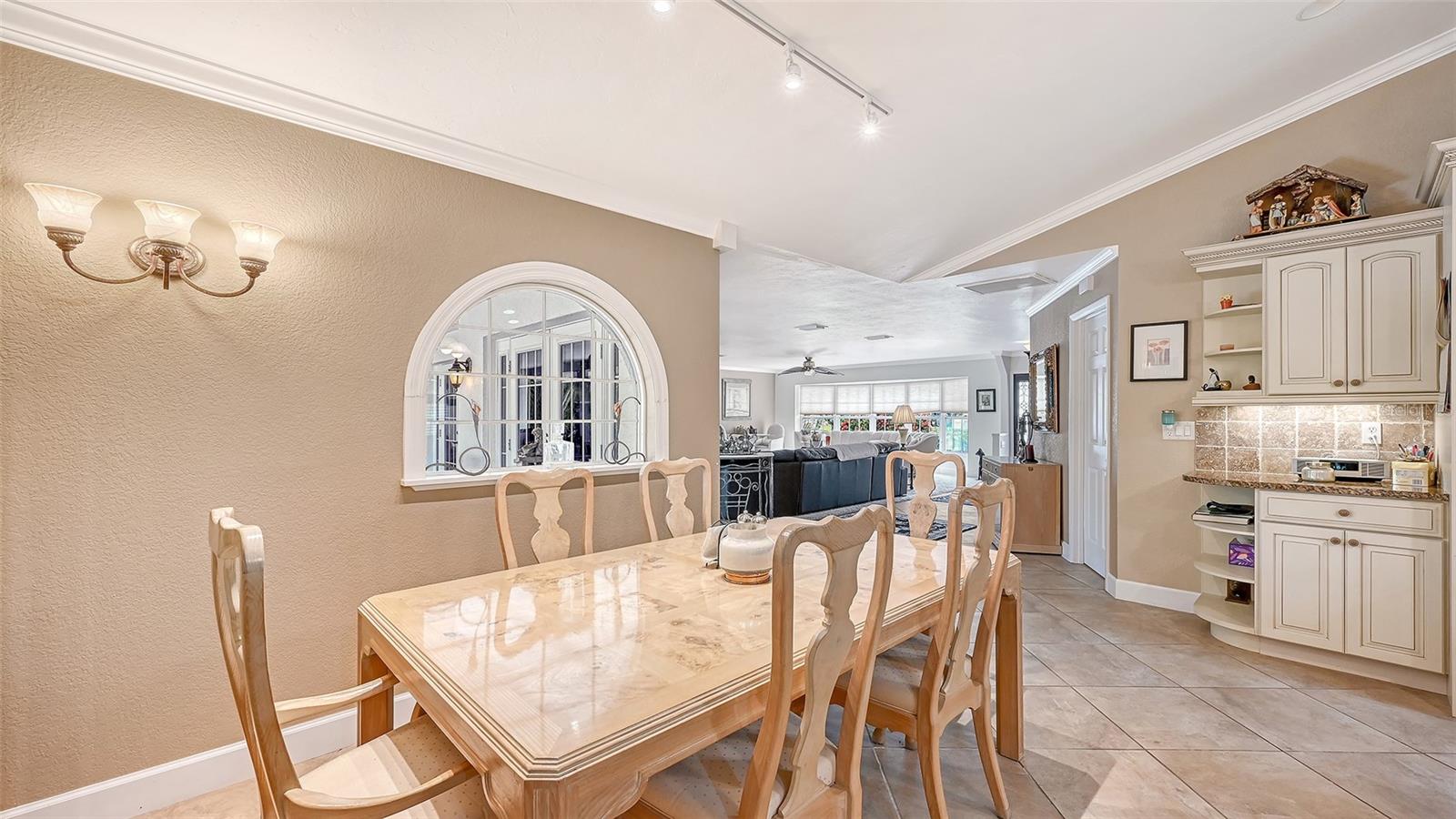 4777 OVERBURY PL — photo 17