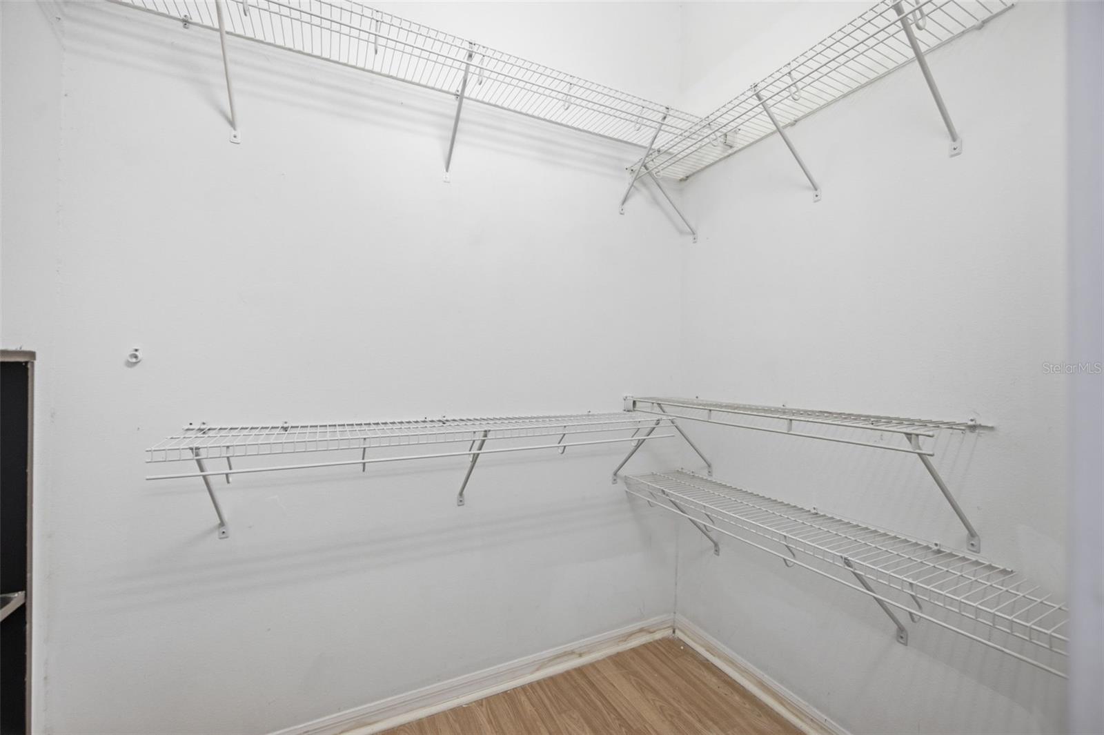 4634 RIVER OVERLOOK DR — photo 34