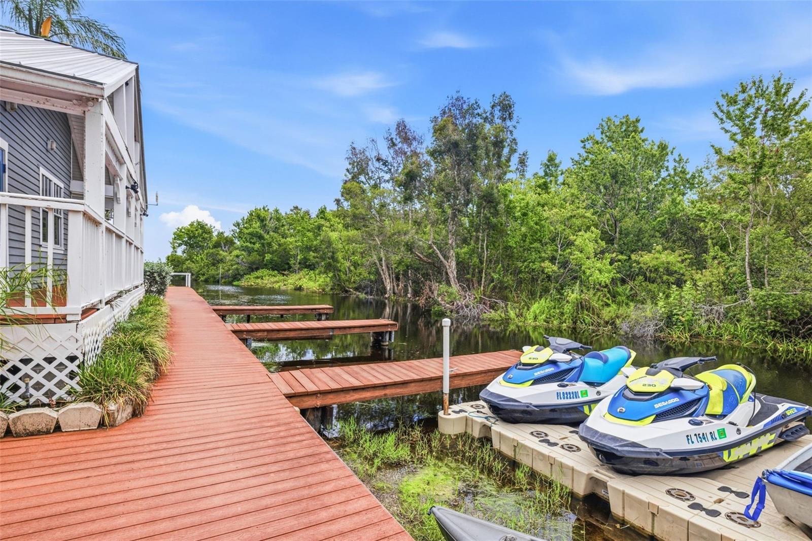 2533 DOLLY BAY DR #105 — photo 32