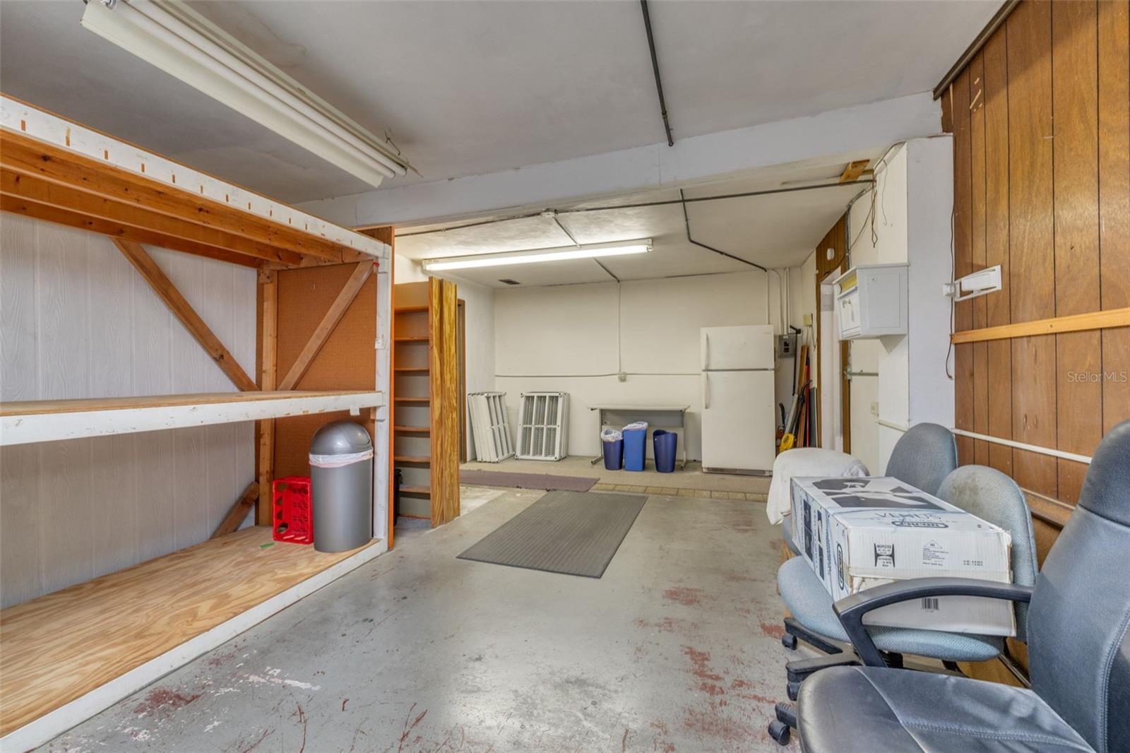 2865 E BAY DR — photo 19
