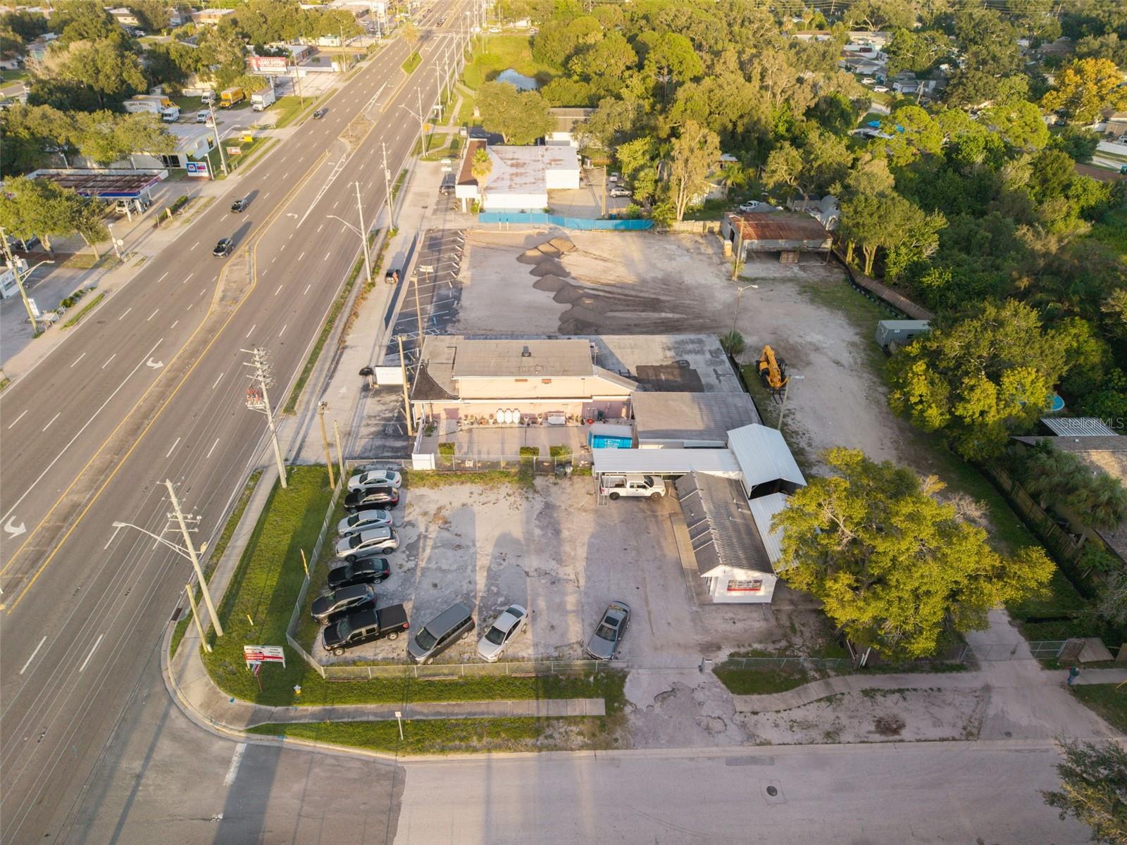 2865 E BAY DR — photo 41
