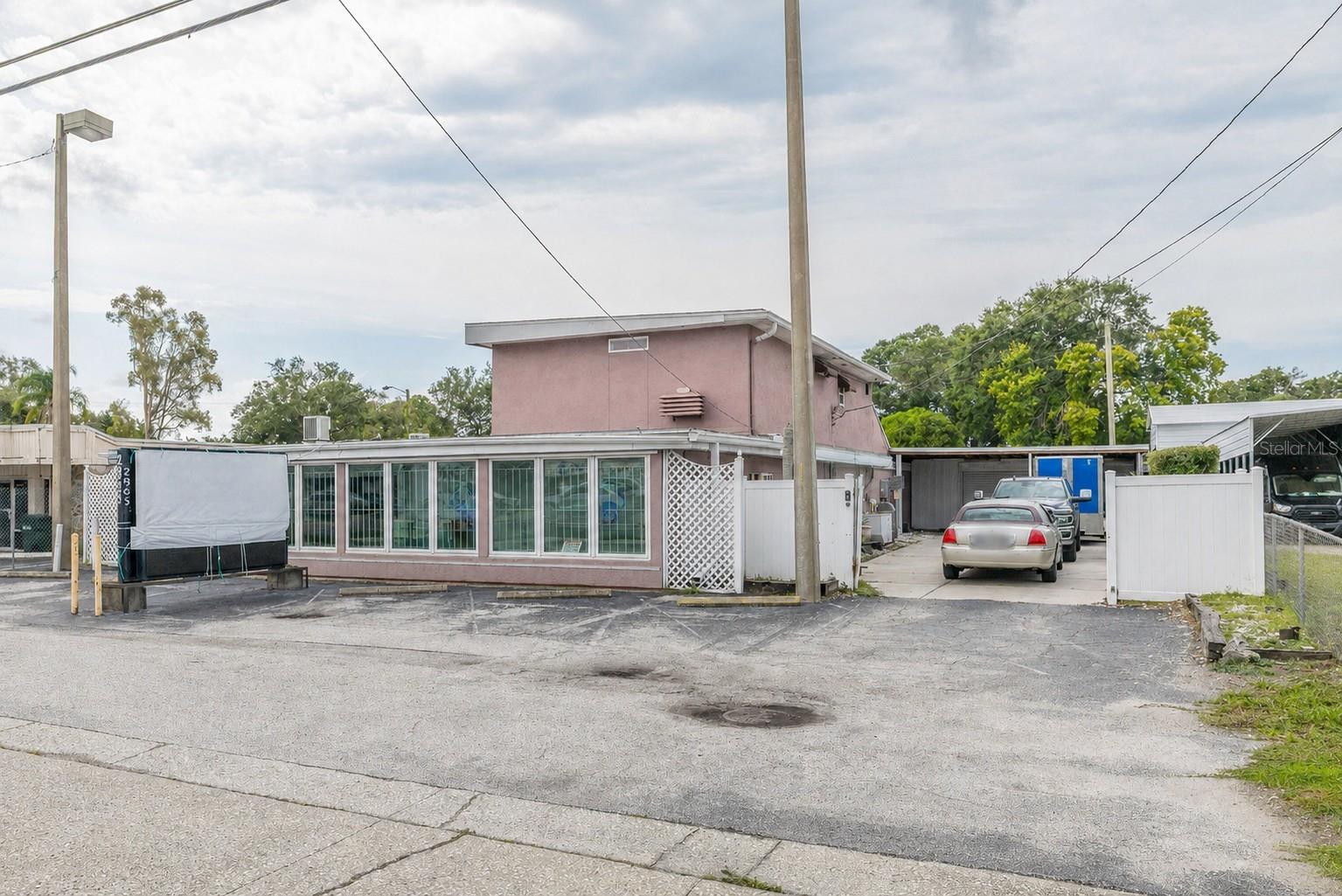 2865 E BAY DR — photo 4