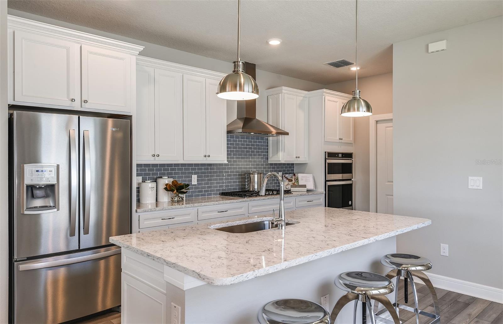 13735 ROCKY PINE PL — photo 2